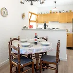Neulos בית נופש טאמאריו