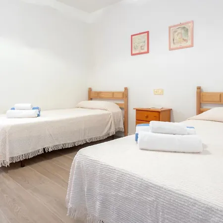 Holiday home Neulos *