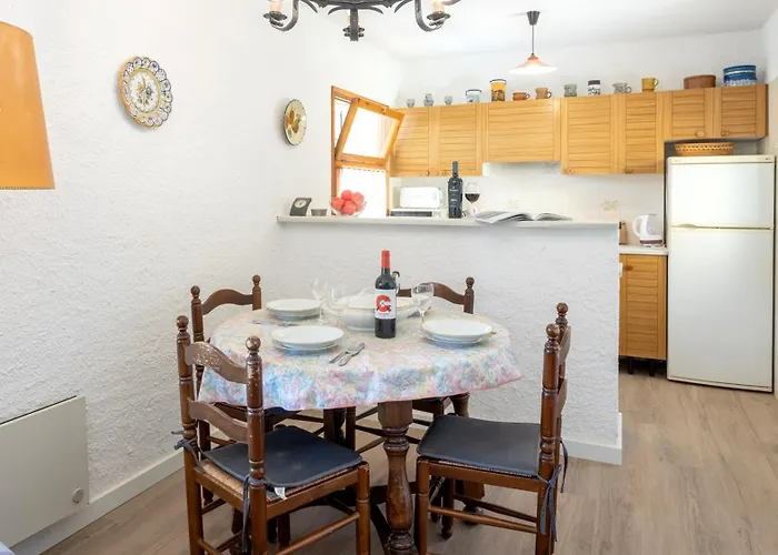 Neulos 別荘 タマリウ